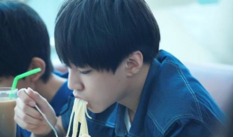 爆料吃瓜王俊凯图片,这瓜太新鲜了！